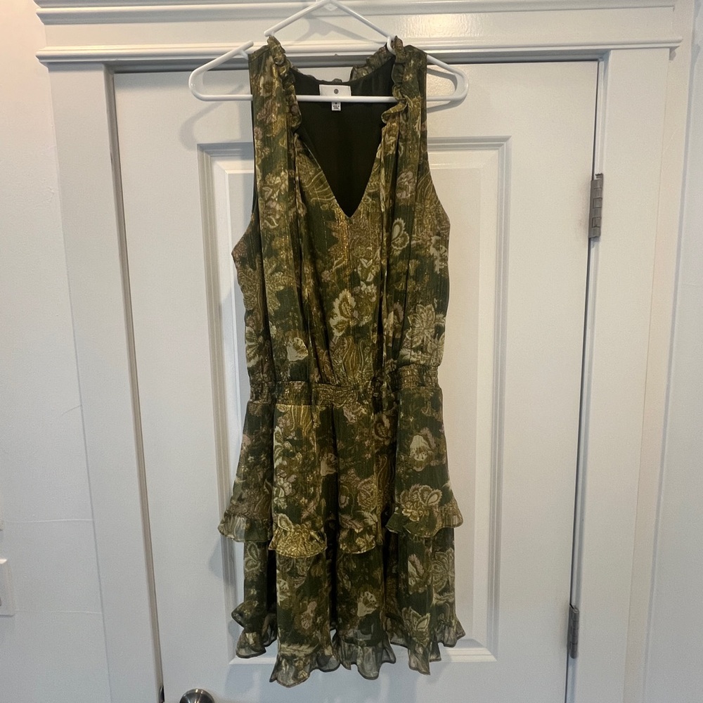 Socialite Sleeveless Dress - Perfect for Fall